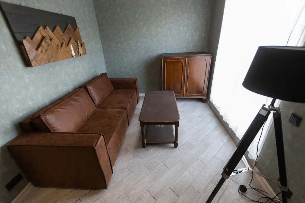 8-комнатный Дом