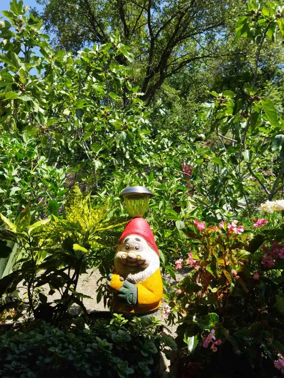 Коттедж Домик в Красном Раю — Изобильное