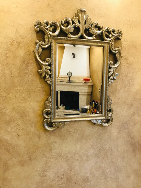 Уютный новый 3 этажный 10-комнатный гостeвoй дом с баней и прудом