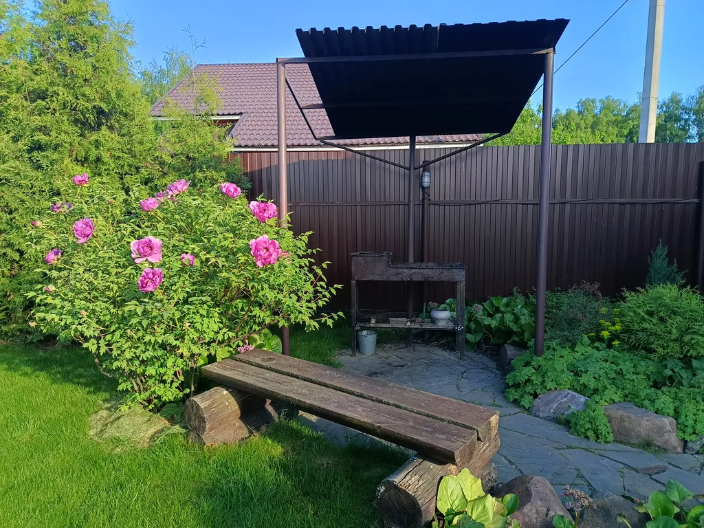 Уютный дом с бильярдом и сауной на побережье водохранилища