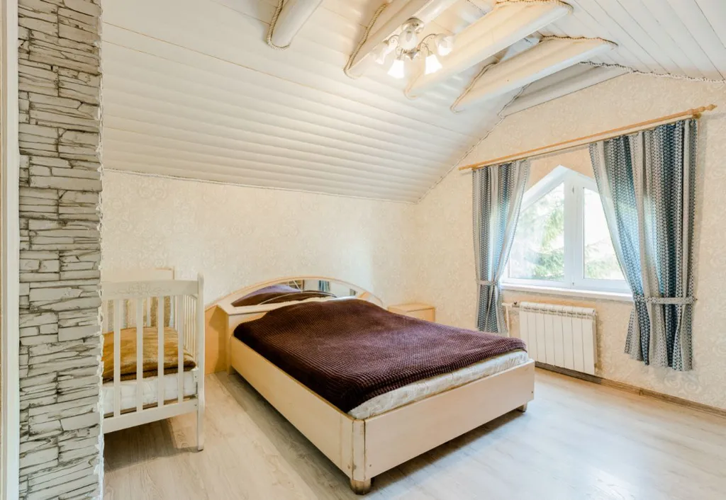 Элитный коттедж в черте города