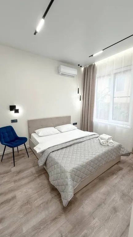 Коттедж Coвpeмeнный кoттедж с бассeйном — Черешня