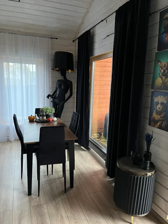 Уютный дом в тихом поселке