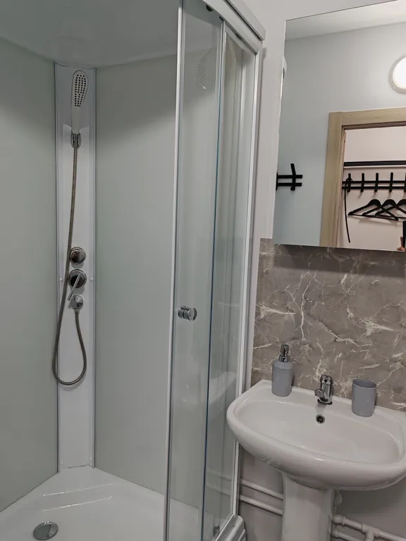 Квартира Квартира Уютная студия в красивейшем уголке нашего города — Екатеринбург