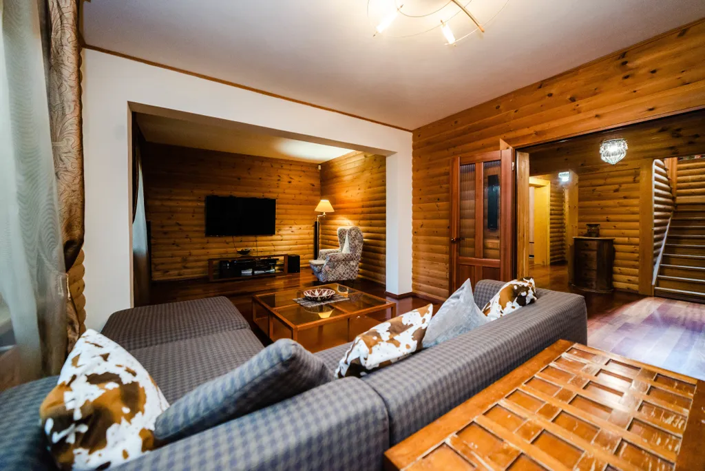 Дом в Красногорске с бассейном и сауной