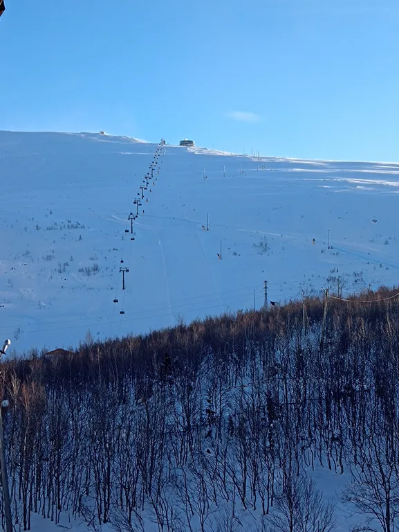Уютная квартира с красивым видом на город