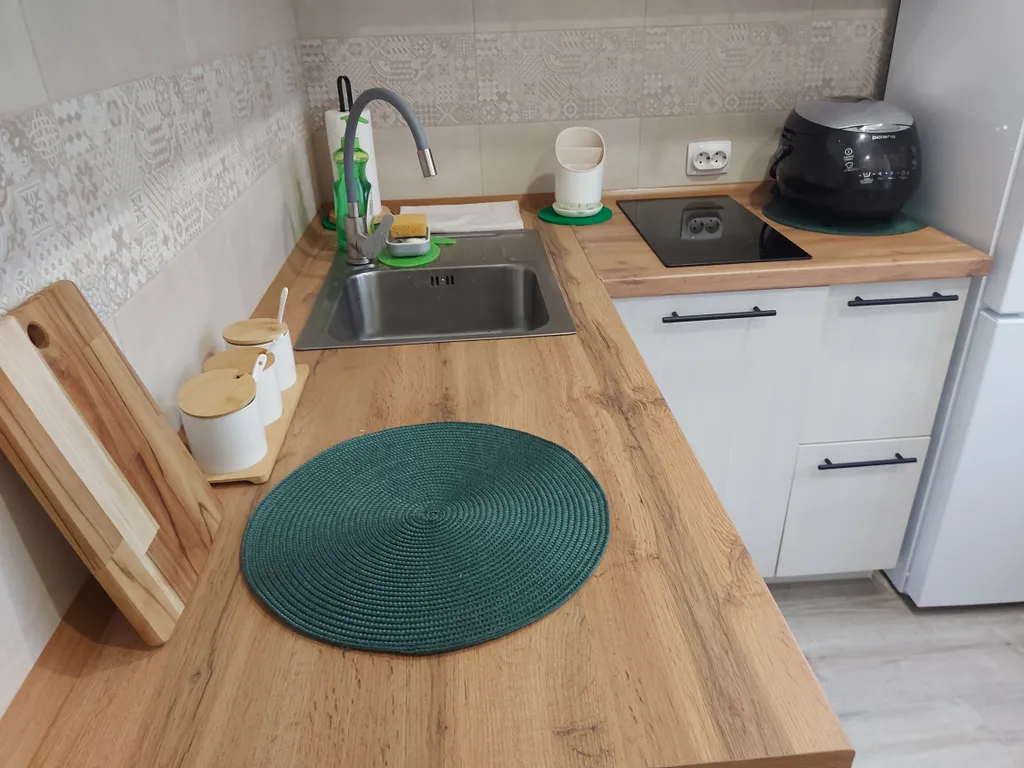 Квартира возле площади Славы