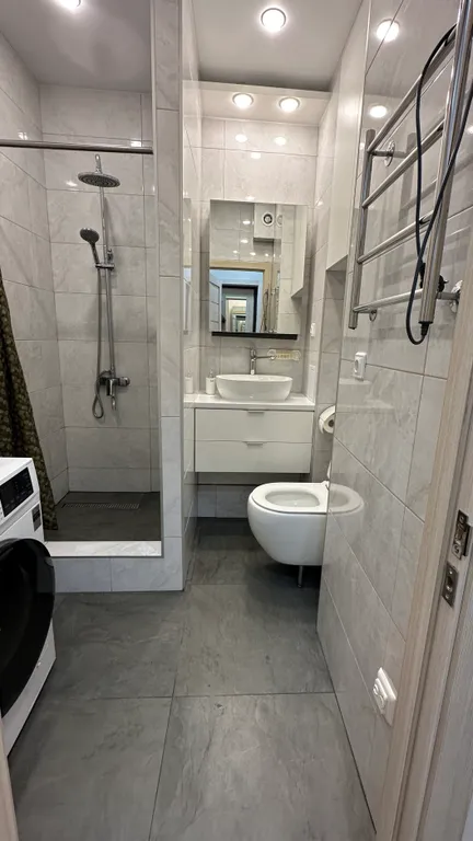 Уютная, новая студия