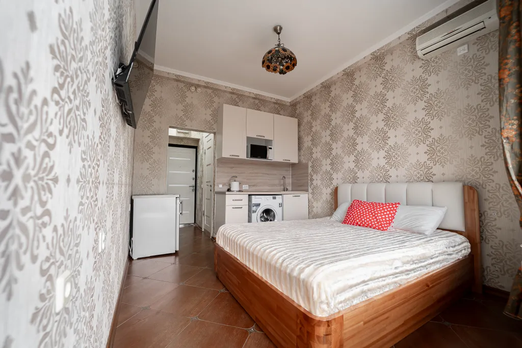 Очень теплый апартамент с открытым балконом, кухней, парковкой