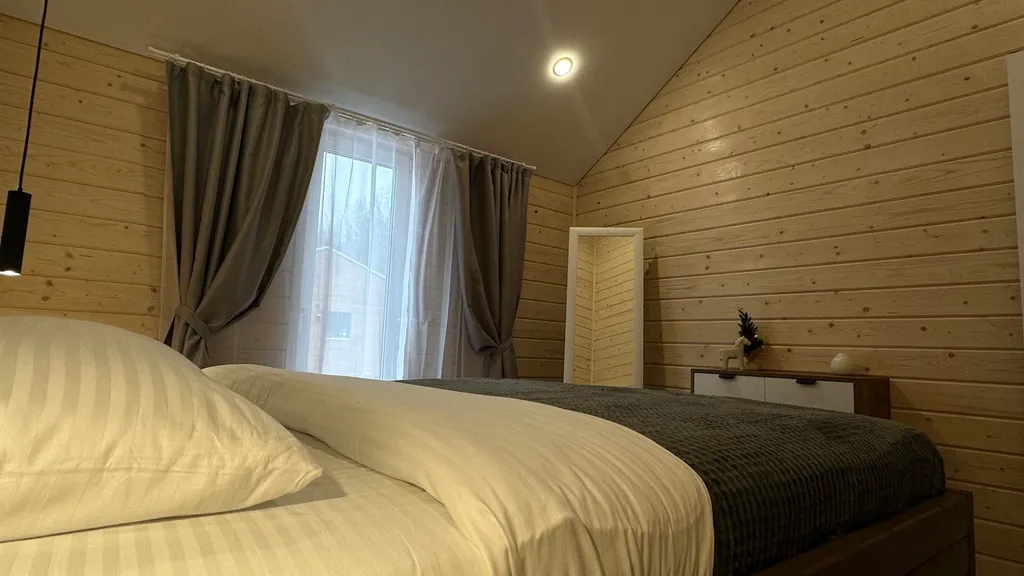 Дом с видом на лес