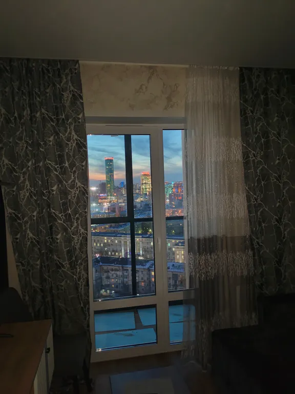 Роскошная квартира в центре с видом на плотнику, Екатерининский парк