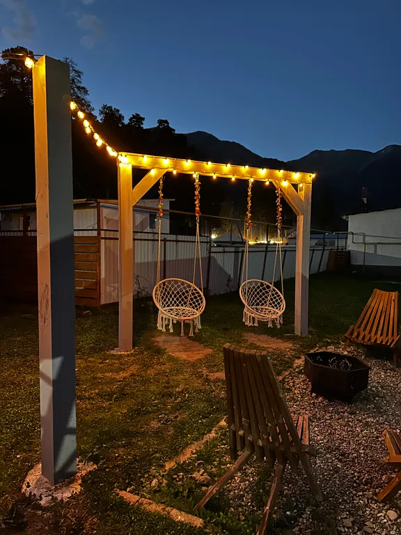 Уютный коттедж с видом на горы