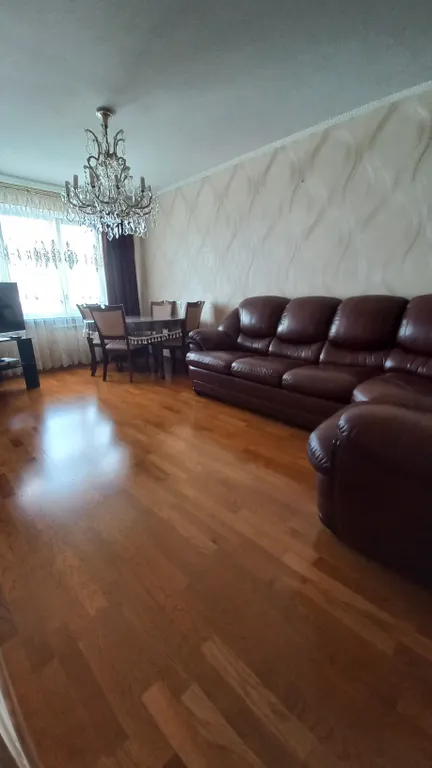 Уютная квартира — аренда посуточно в Киров