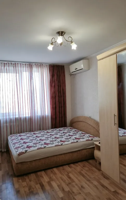 Квартира Современная квартира недалеко от моря — Евпатория