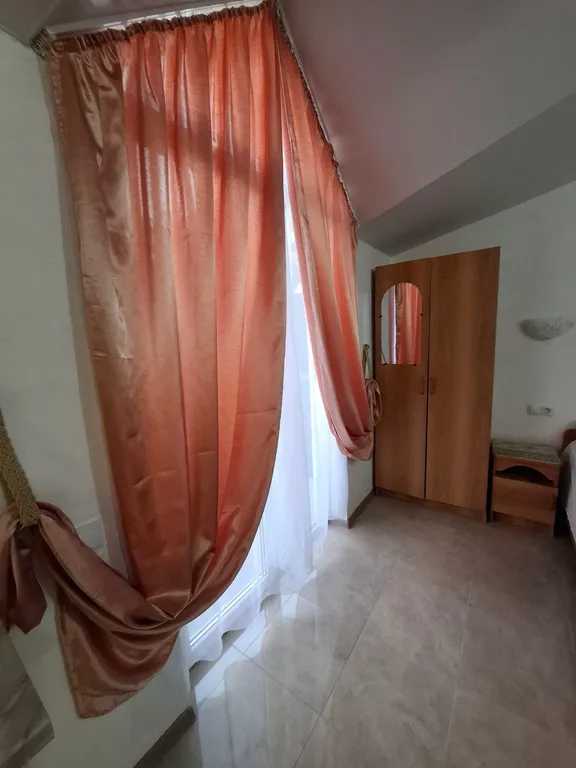 Квартира Семейный номер с видом на горы — аренда посуточно в Кабардинка