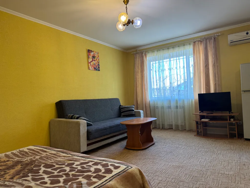 Уютная квартира в центре города, в 5ти минутах от центрального пляжа