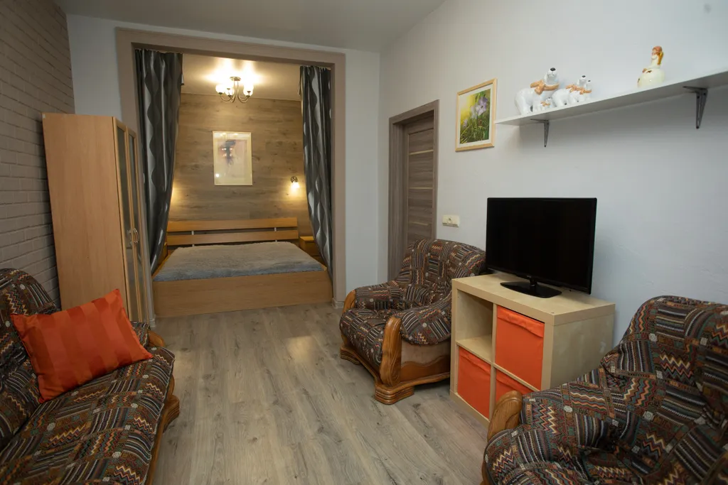 Комфортная Квартира в центре у БЦ Высоцкий