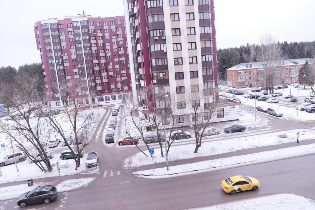 Квартира с необычной планировкой, камином и кондиционером