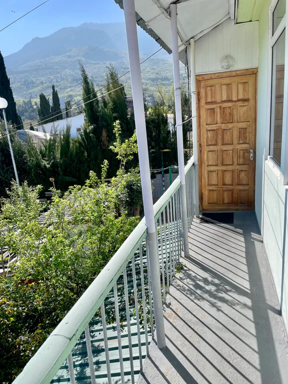 Квартира с видом на море в Гурзуфе