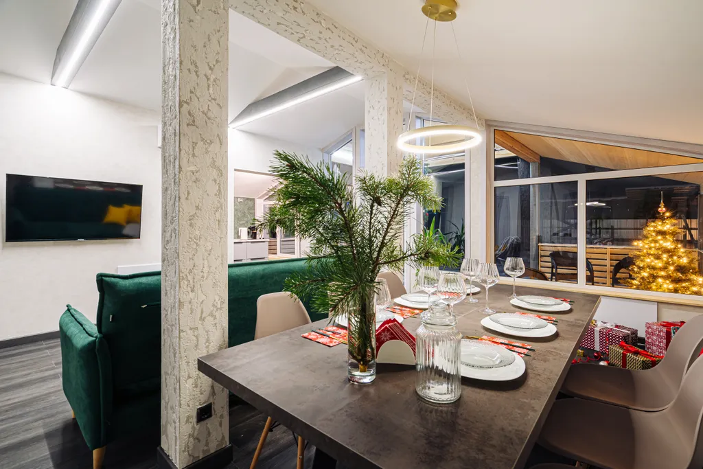 Коттедж Загородный дом — Смена