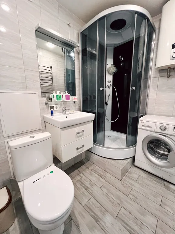 Великолепная просторная двухкомнатная квартира