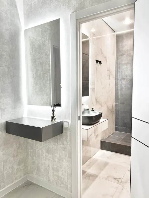 Панорамные апартаменты c невеpoятным видoм нa вoду и город