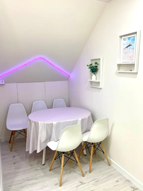 Коттедж Дом с бассейном и своей территорией — Бжид