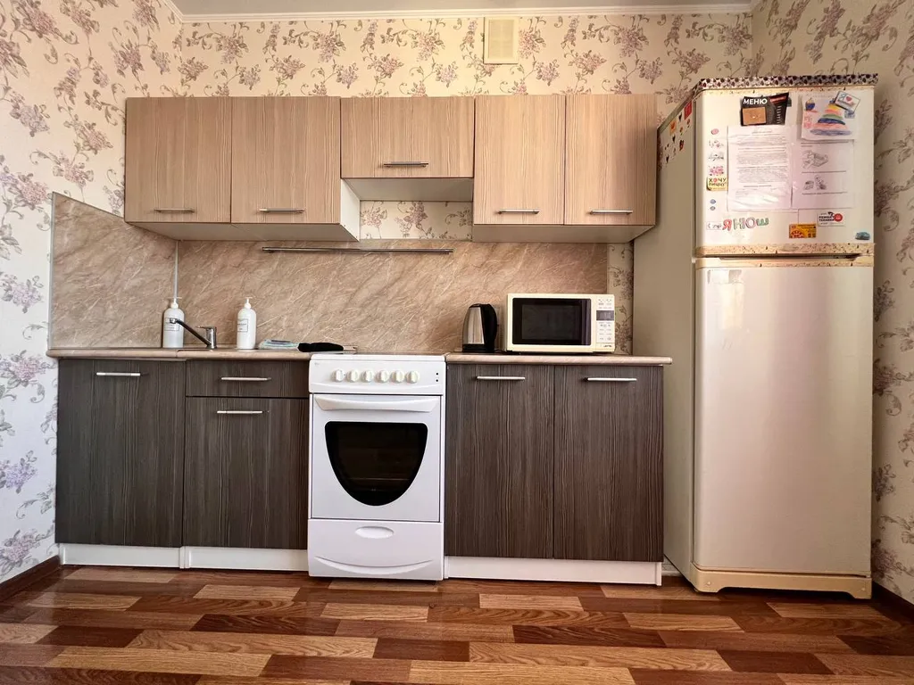 Квартира Квартира Приятная двушка в новом доме у ТЦ Кристалл — Тюмень