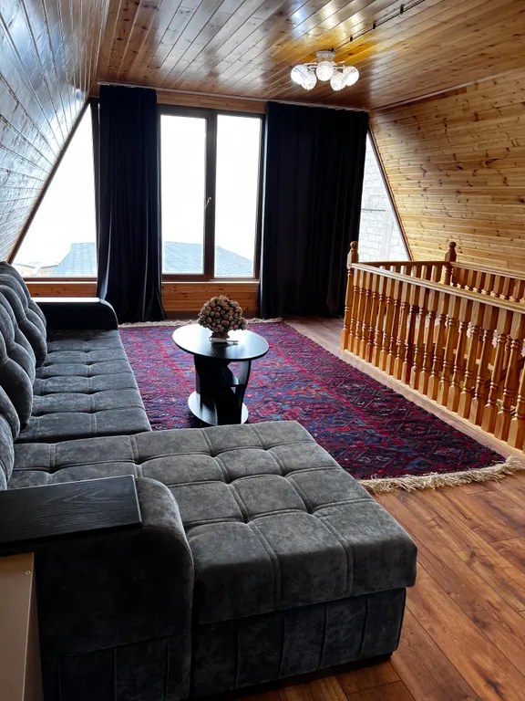 4-комнатный Дом