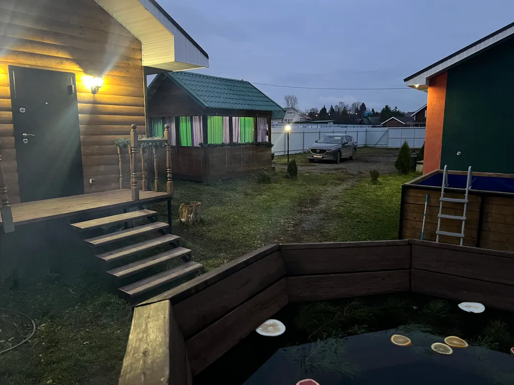 Коттедж рядом с озером