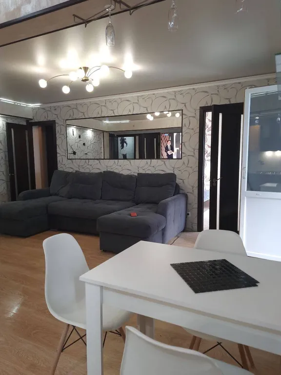 Квартира Двушка с отдельным входом — аренда посуточно в Новомосковск