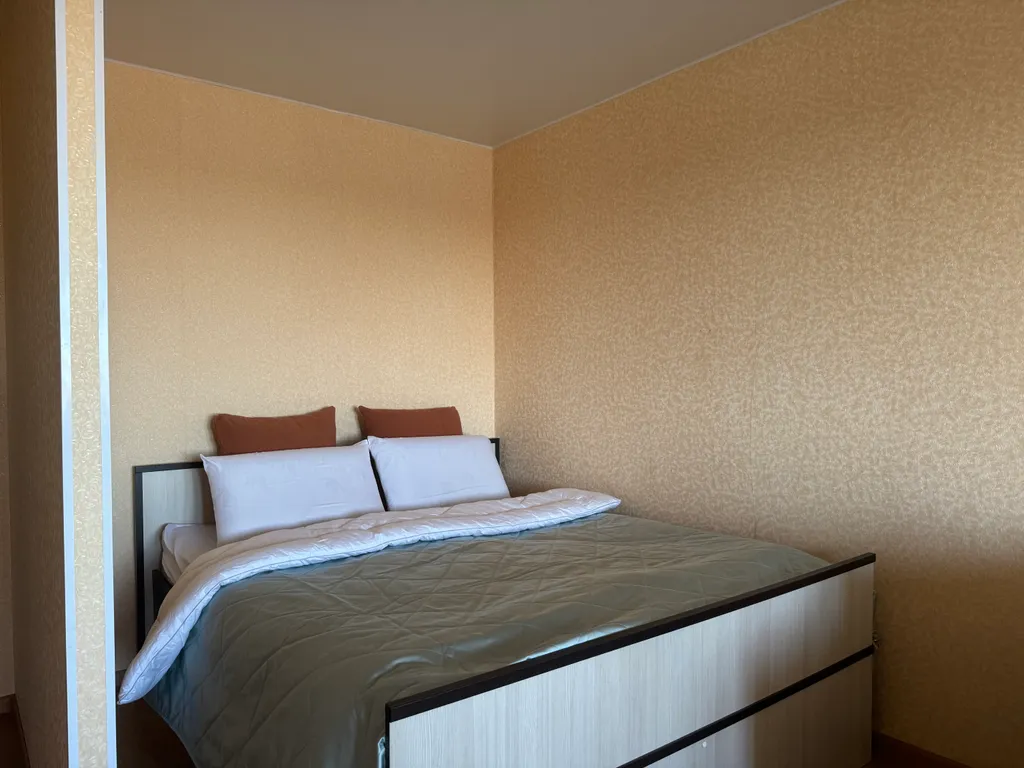 С видом на реку и все монастыри