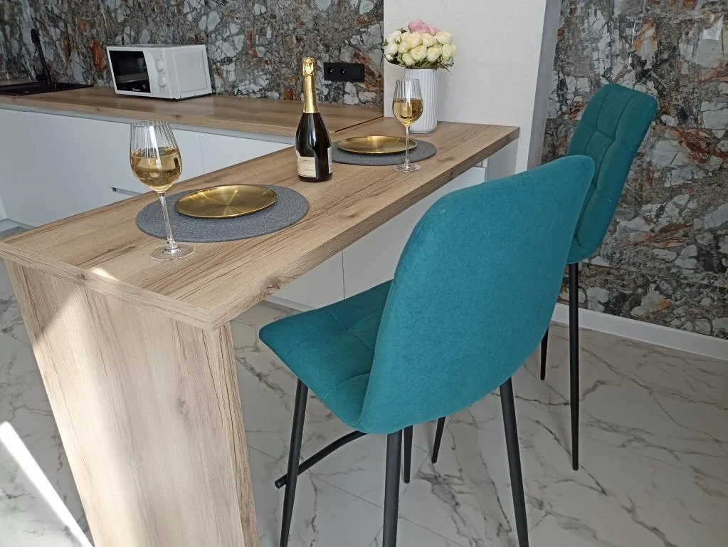 Стильная евродвушка  на 4-х сети апартаментов "Все в гости"