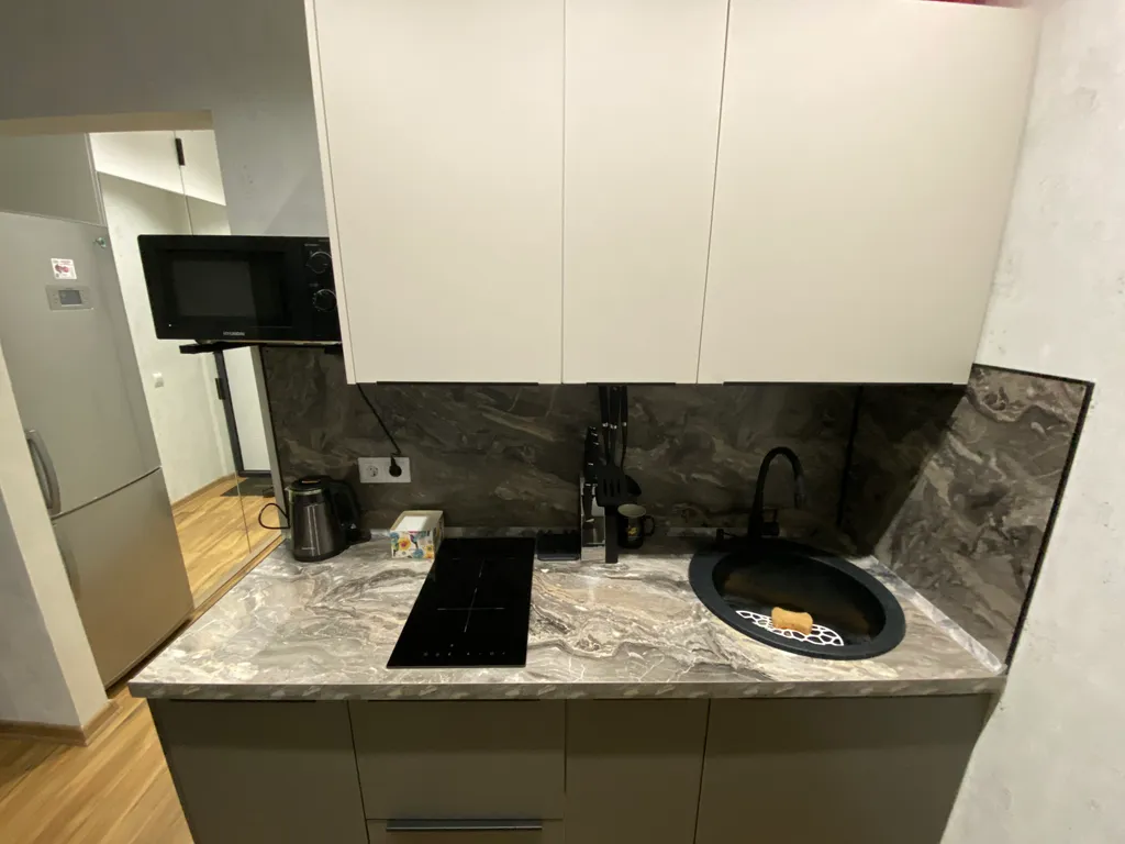 Уютная квартира класса люкс с новым ремонтом в лучшем районе города