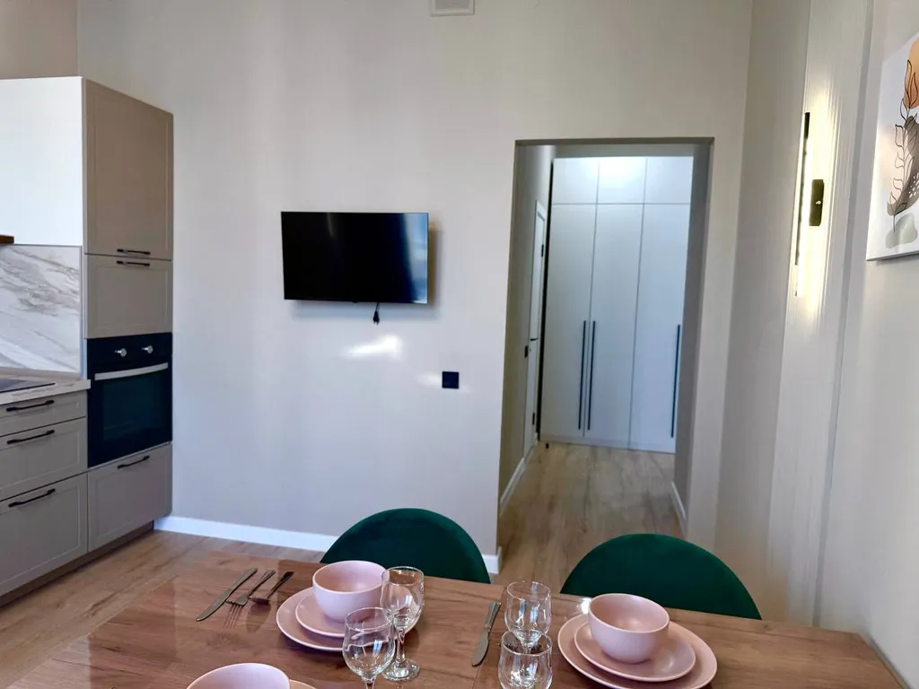 Квартира в центре города рядом с площадью Революции