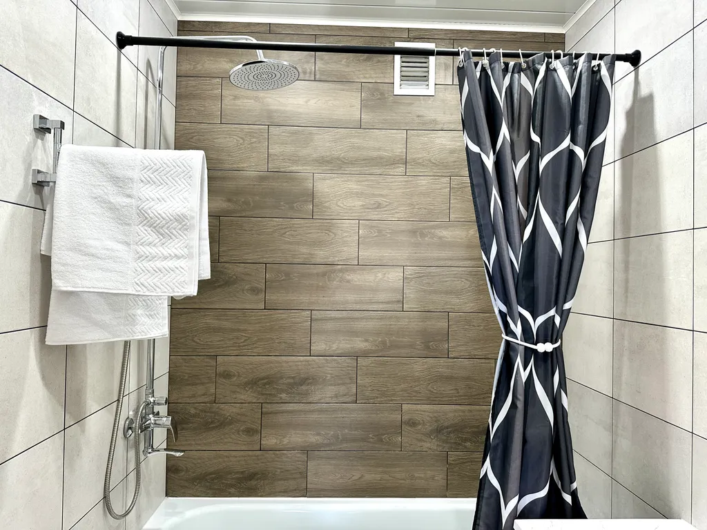 Студия с шикарным панорамным видом на набережную и реку Свияга