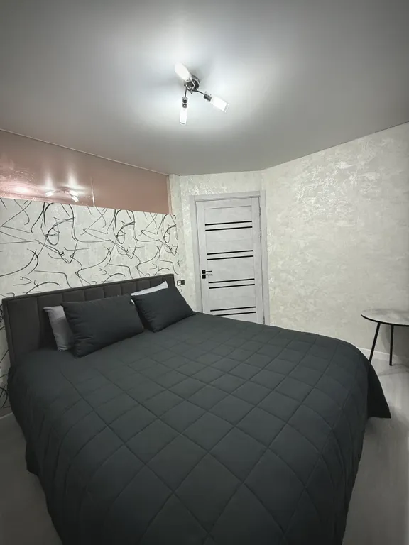 Двухкомнатная новая квартира в центре