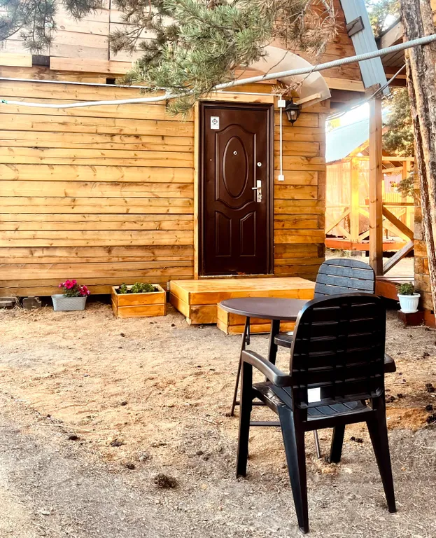 Сосновый отдельный домик