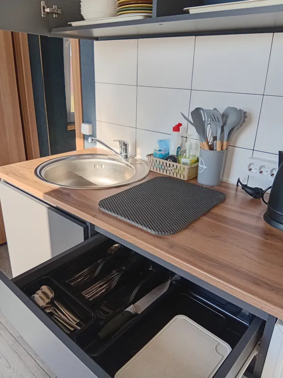 Уютный дом на берегу озера Камбулат