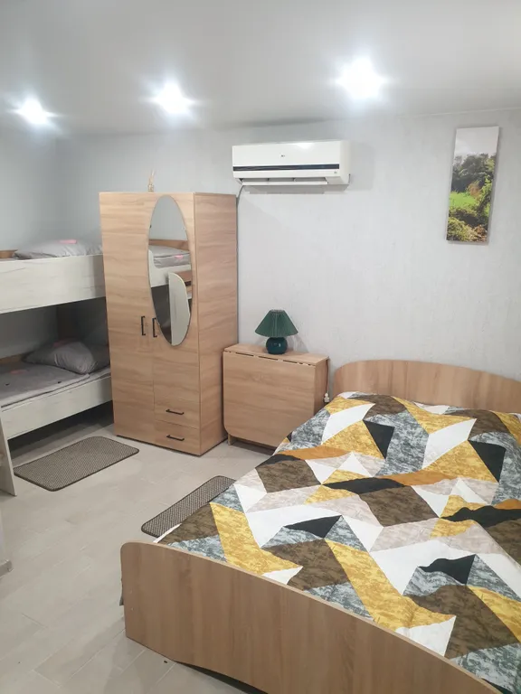 Квартира "Апартаменты у тёплого Азовского моря" — Камышеватская