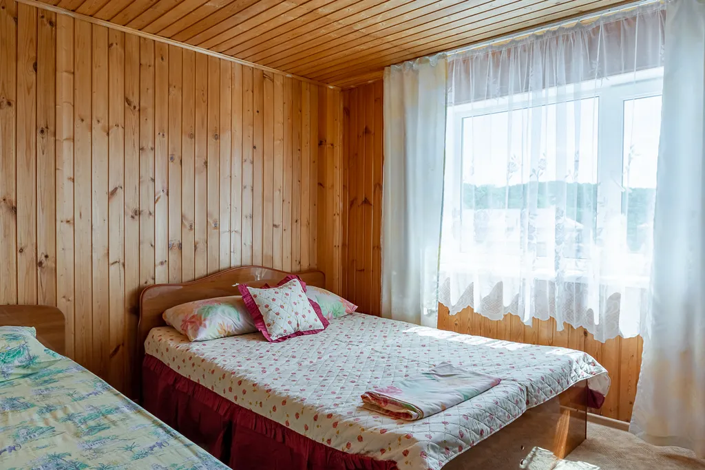 5 местный двухкомнатный номер с кухонной зоной, парковка в подарок