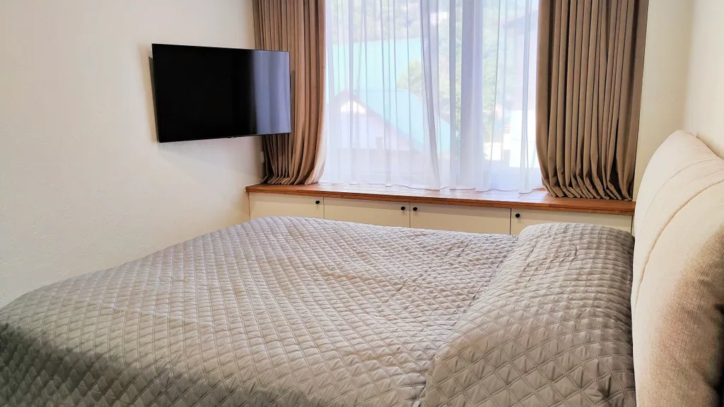 Светлый, уютный и современный апартамент в центре Красной Поляны