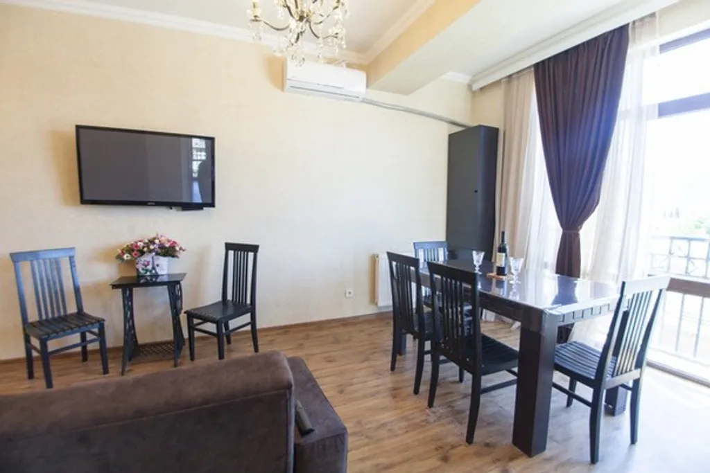 3-комнатная Квартира