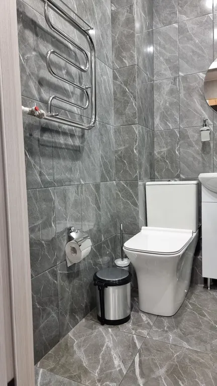 Квартира с новым ремонтом в центре