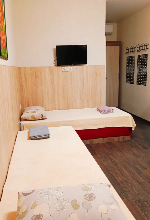 Очень уютный двухкомнатный номер студия, с кухней до 6 человек