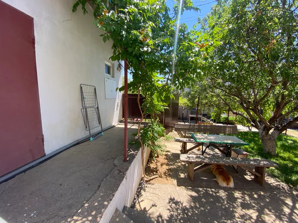 Дом с бассейном и новой баней рядом с лучшим песчаным пляжем в Орловке