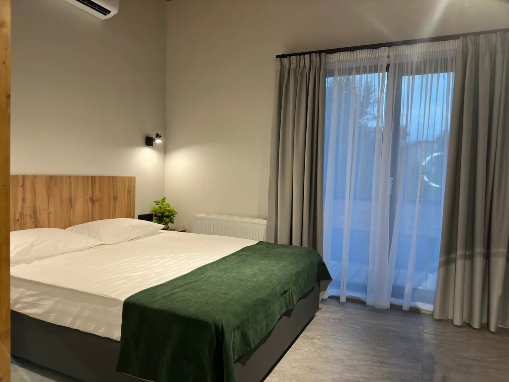 Апартамент с видом на озеро