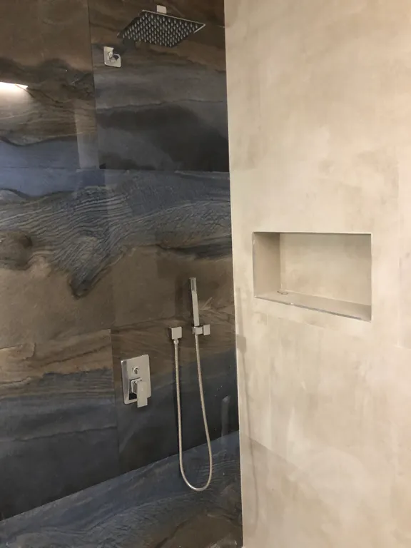 Современный стильный дом у моря