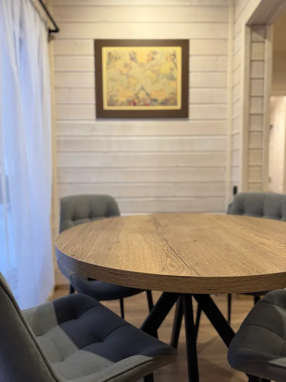 Коттедж Домик на поляне — Светлое