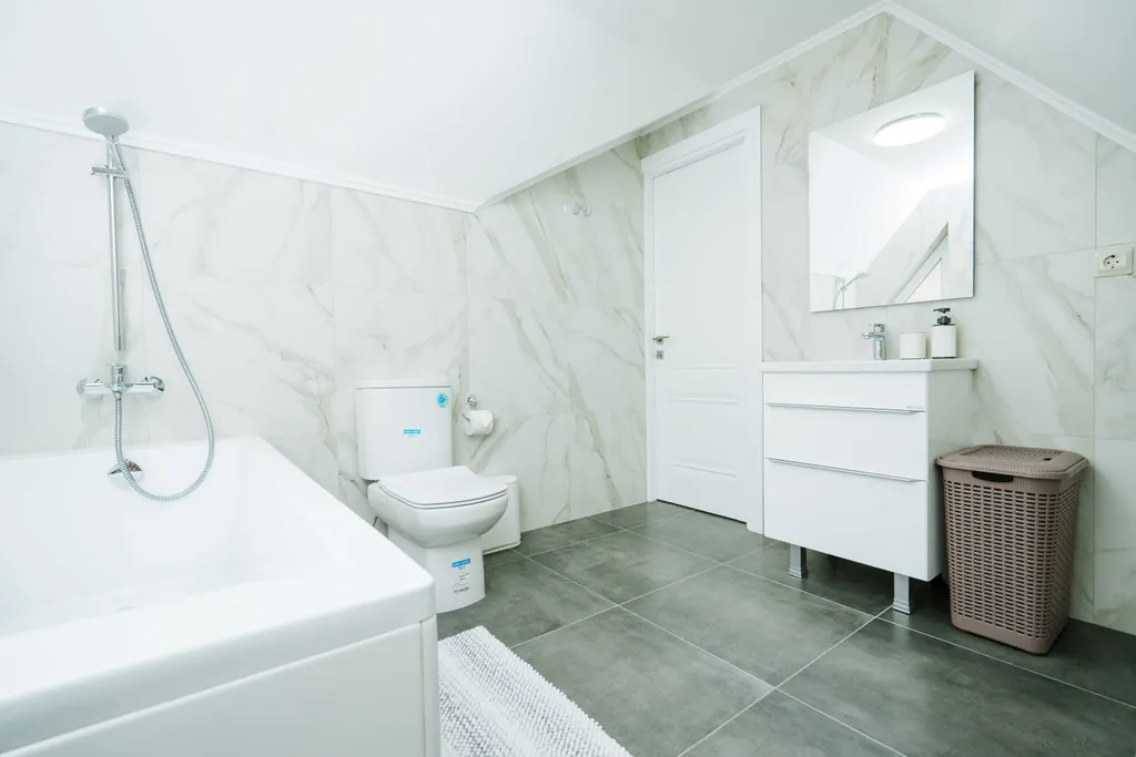 Вилла с бассейном и панорамной баней